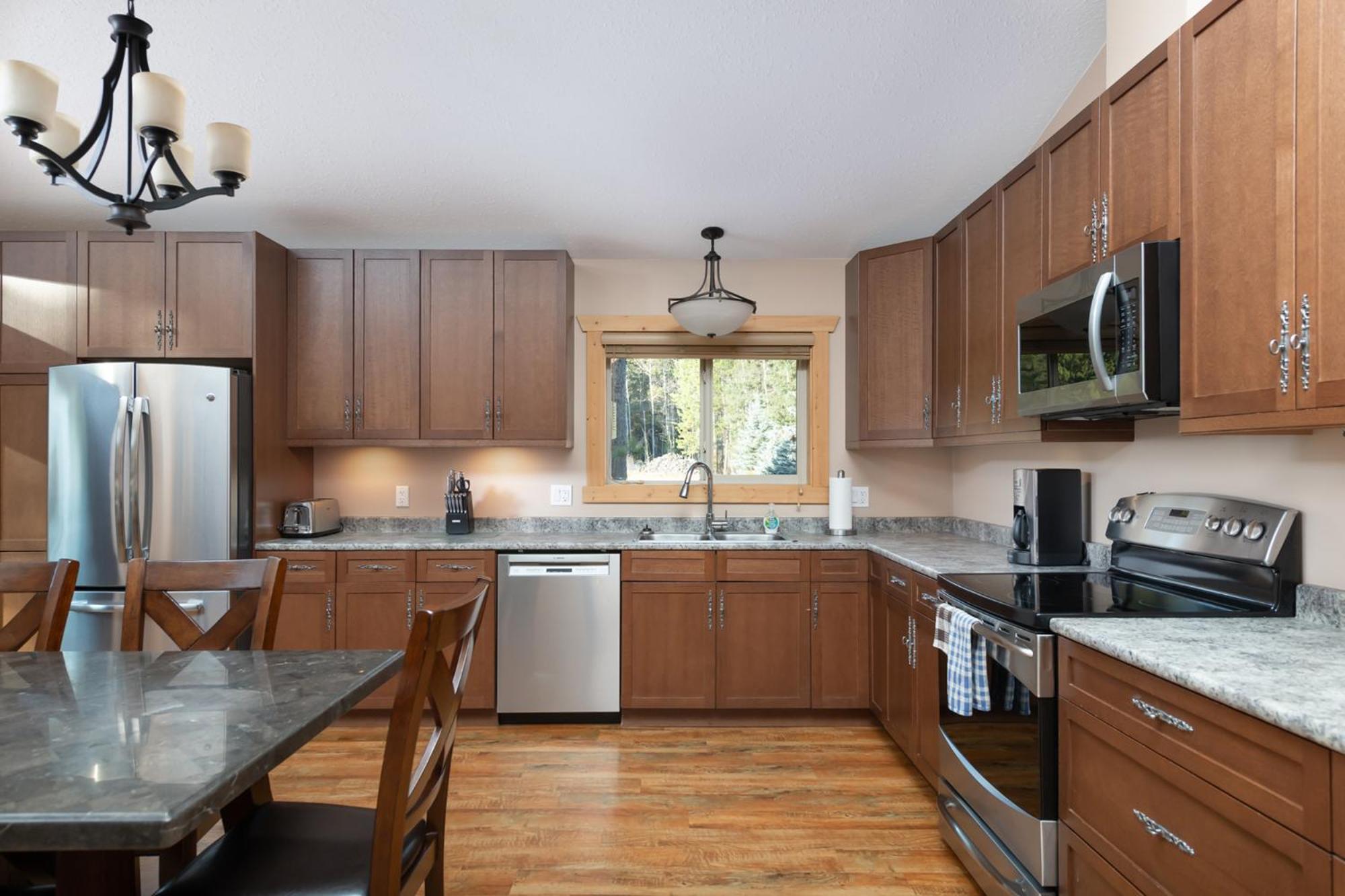 Mama Bear Villa Valemount Ngoại thất bức ảnh