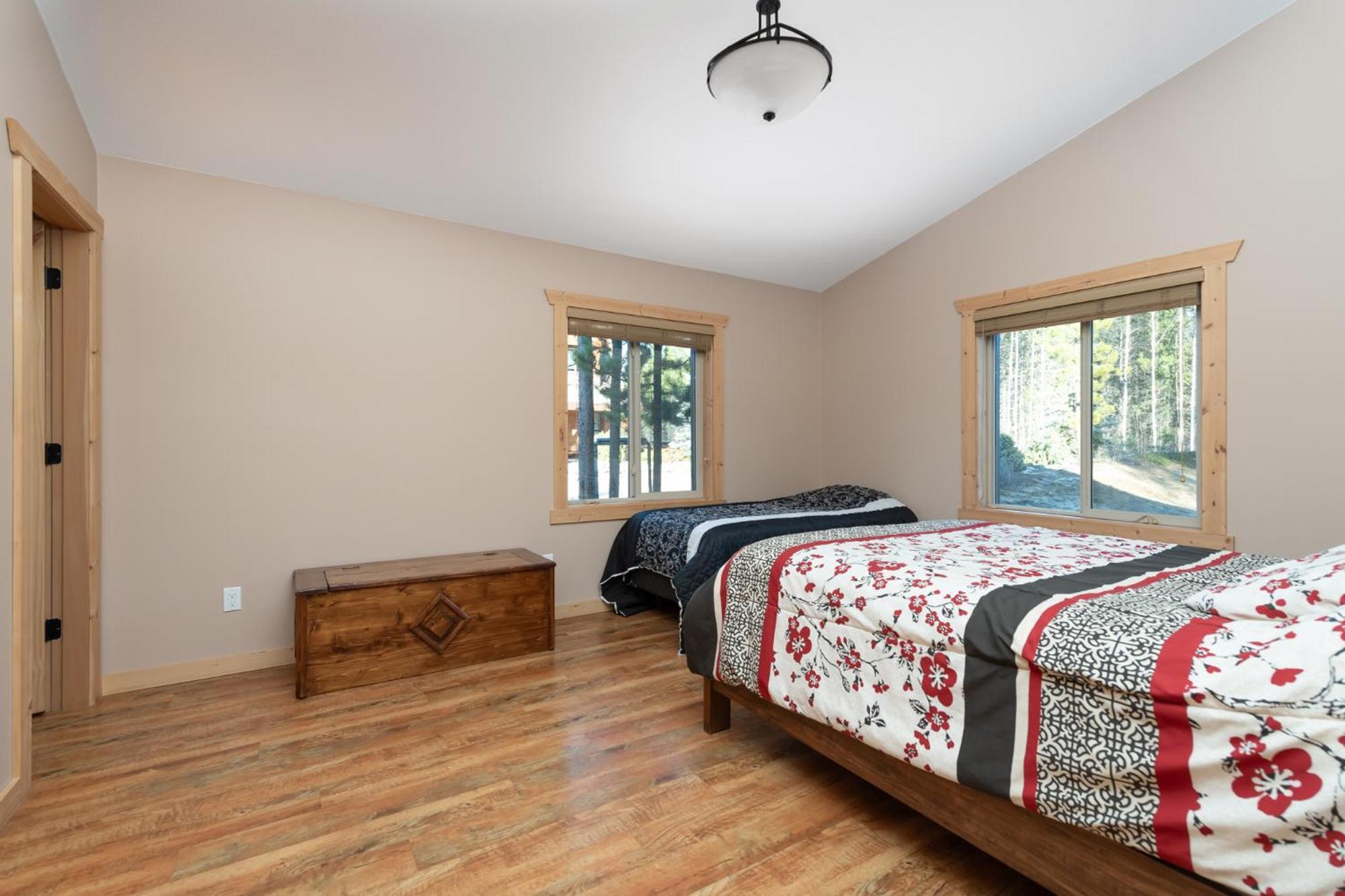 Mama Bear Villa Valemount Ngoại thất bức ảnh